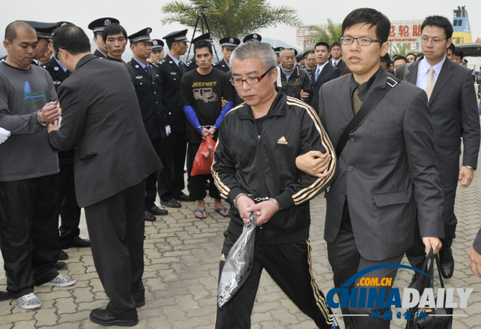 兩岸警方偵破“4·26”電信詐騙專(zhuān)案 26名嫌犯遣返臺(tái)灣
