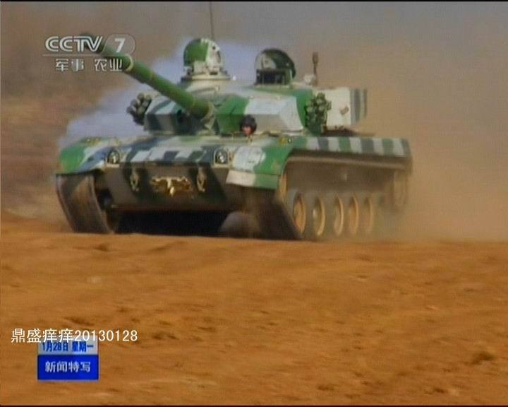 成群出動：解放軍精銳96改主戰(zhàn)坦克部隊(duì)曝光
