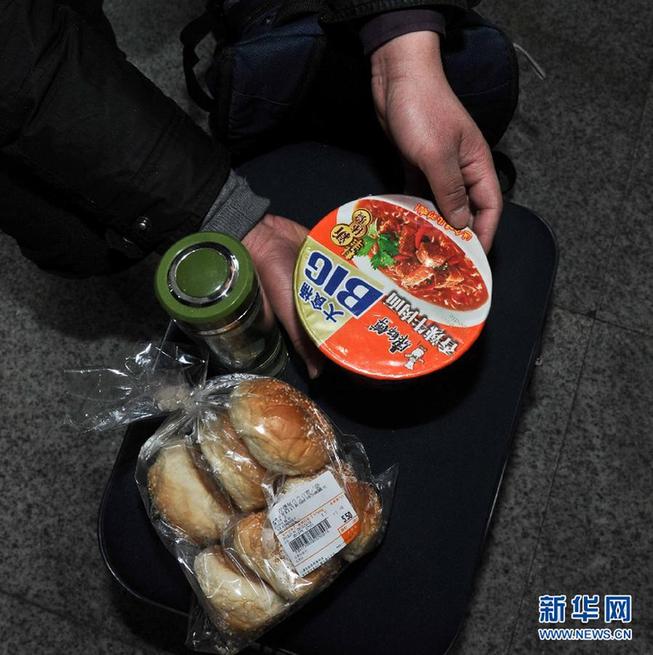 回家的路上，他們這樣省錢