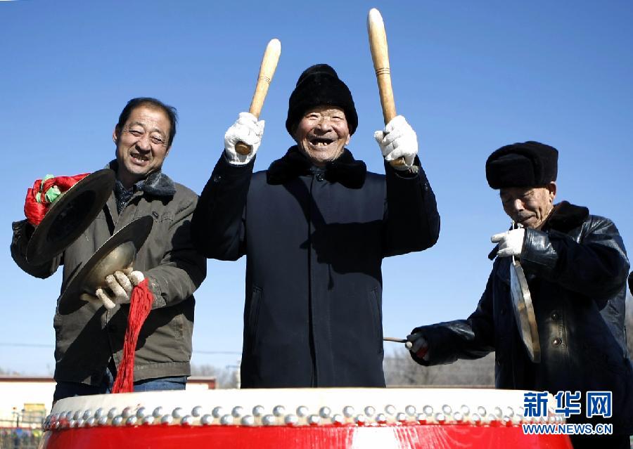 各地多姿多彩迎元宵節(jié)