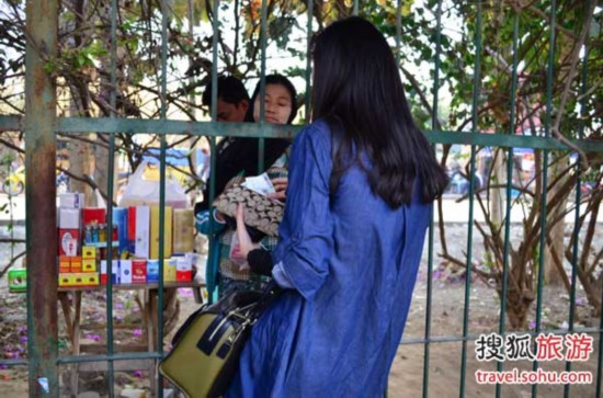 滇西春色擋不住　孔雀之鄉(xiāng)德宏體驗邊境文化