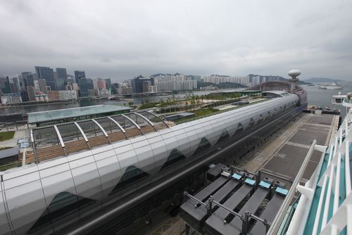 香港旅游業(yè)吁港府設(shè)專(zhuān)車(chē)載郵輪旅客到熱門(mén)景點(diǎn)