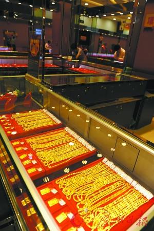 金價下跌是美國發(fā)動的貨幣戰(zhàn)爭？