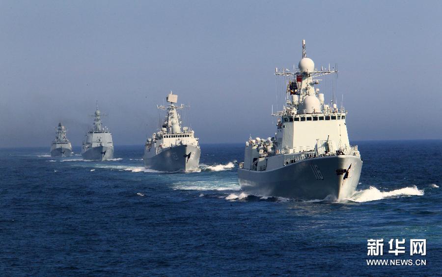 氣勢逼人！中國海軍艦艇編隊在日本海練編隊運(yùn)動