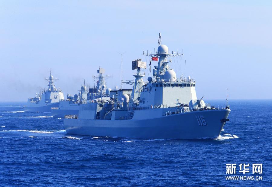氣勢(shì)逼人！中國(guó)海軍艦艇編隊(duì)在日本海練編隊(duì)運(yùn)動(dòng)
