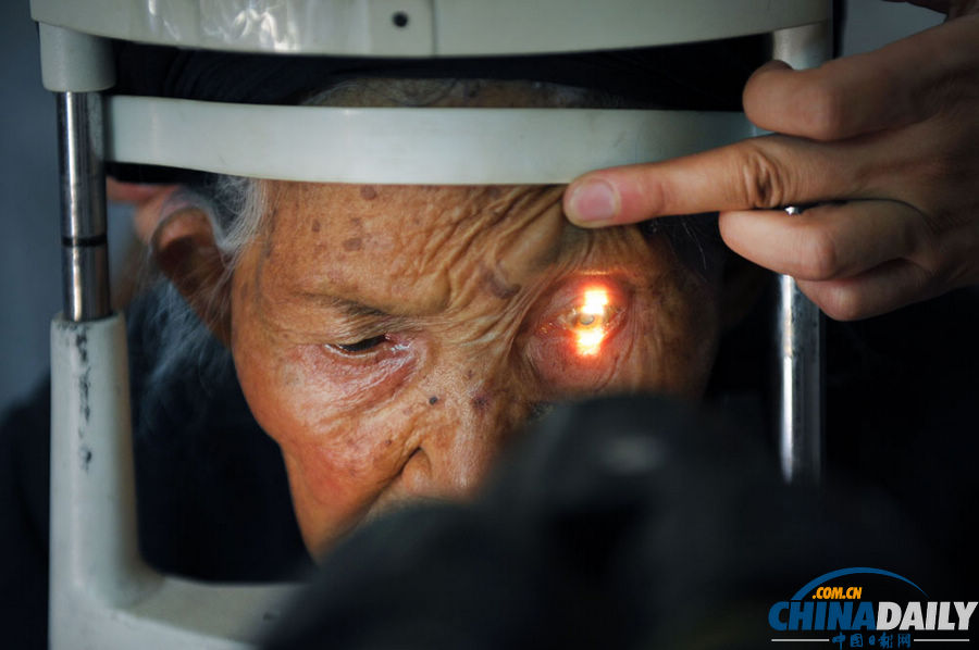 116歲成都老人今天過生日 “全球最長(zhǎng)壽”獲認(rèn)證