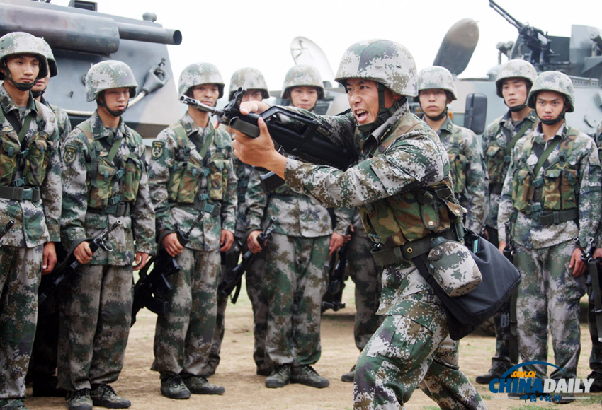 從清華大學(xué)走出來的“鐵軍”連長楚科緯