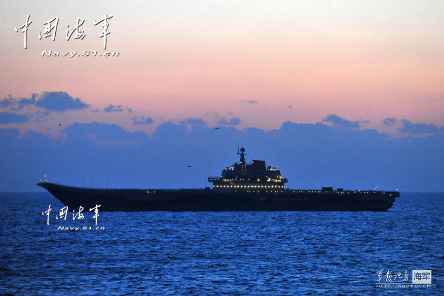 你沒(méi)有見(jiàn)過(guò)的遼寧艦：取消滑躍換成彈射起飛
