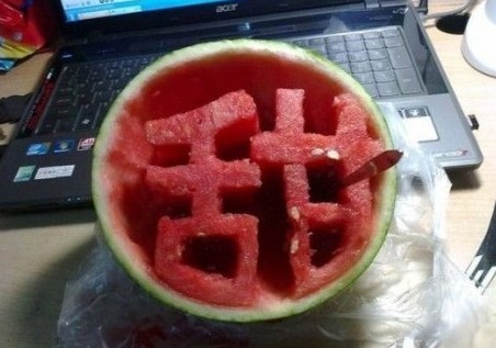 大學(xué)新生看過(guò)來(lái) 高校“奇葩”規(guī)定你知道多少