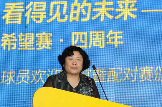 球員唱響珠海總決賽晚宴 周佳怡當(dāng)選年度希望之星