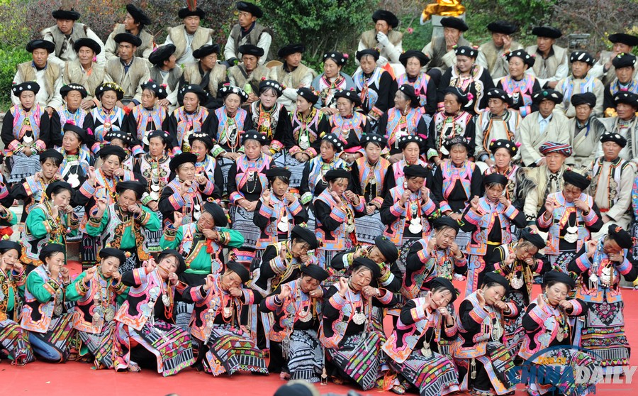 四川理縣羌寨舉行“花兒納吉”賽歌節(jié) 歡慶羌?xì)v新年