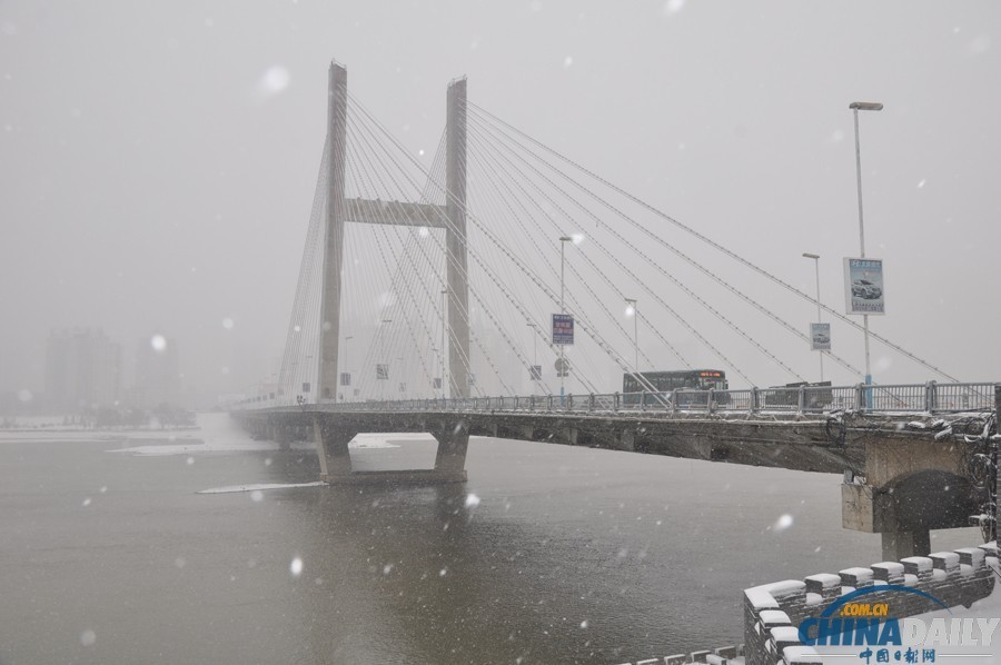 吉林氣象臺發(fā)布暴雪橙色預警
