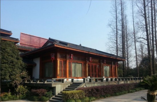 杭州西湖景區(qū)內(nèi)30家高檔經(jīng)營場所全部關(guān)停整改(圖)