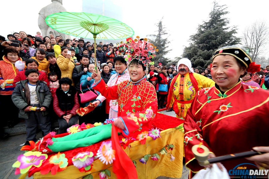 中國日?qǐng)?bào)2014春節(jié)圖片精選