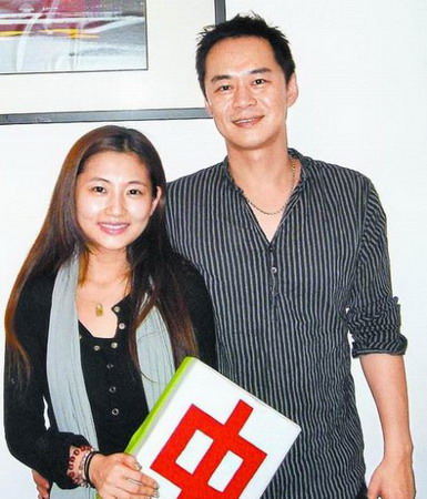 Selina未婚夫透露藏爆炸視頻望導(dǎo)演賠償