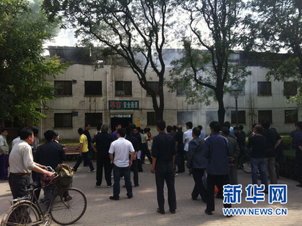北京一農(nóng)貿(mào)市場(chǎng)發(fā)生火災(zāi) 傷亡情況仍在調(diào)查中(圖)