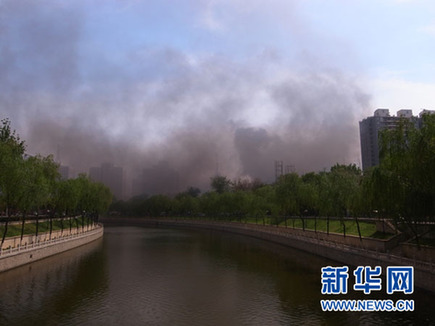 北京一農(nóng)貿(mào)市場發(fā)生火災 傷亡情況仍在調(diào)查中(圖)