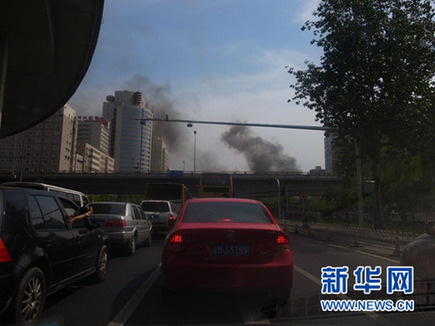 北京一農(nóng)貿(mào)市場(chǎng)發(fā)生火災(zāi) 傷亡情況仍在調(diào)查中(圖)
