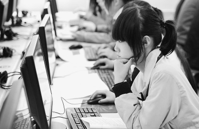 民辦教育何時(shí)能長大 生存發(fā)展根本出路在哪