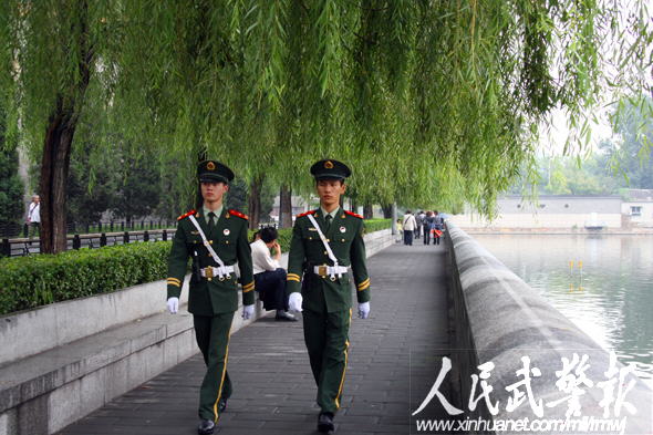 獨家揭秘:守護(hù)國寶的紫禁城