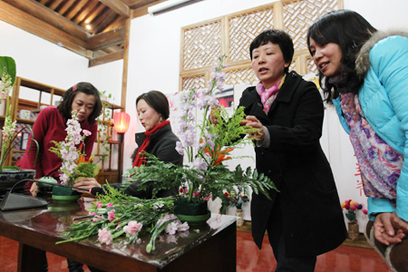 玉蘭花下品香茗，禪院庭中開大覺——大覺寺明慧茶院第九屆玉蘭花節(jié)