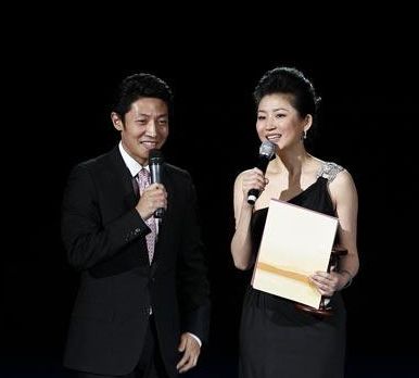 央視啟動2012年廣告招標預售 新聞聯(lián)播形態(tài)微調(diào)
