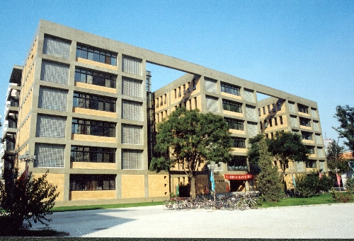 逸夫樓