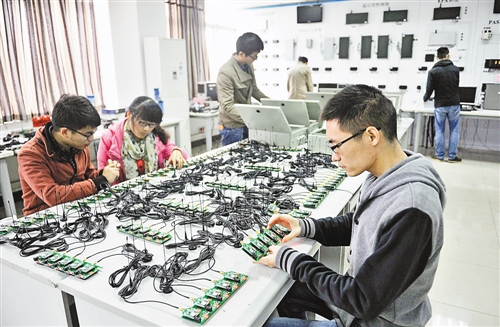 騰訊與重慶郵電大學(xué)“聯(lián)姻” 把創(chuàng)意孵化成專(zhuān)利