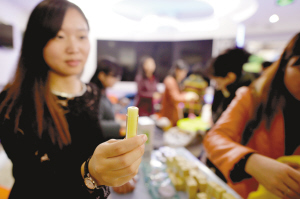 重慶首屆農(nóng)夫市集： 手洗衛(wèi)生巾玫瑰花唇膏你見過嗎