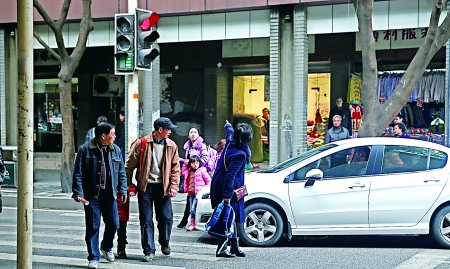 超速已成為重慶“馬路第一殺手” 毒駕現(xiàn)象成新問題