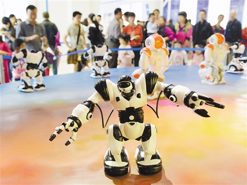 重慶機(jī)器人產(chǎn)業(yè)觀察：區(qū)縣各自為政 分工不清重復(fù)建設(shè)