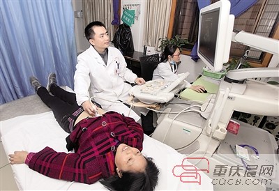 往變壓器灌菜油 重慶3名青年專家每人獲400萬(wàn)科研經(jīng)費(fèi)