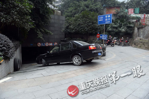 紅綠燈、地窖、迷宮 主城奇葩車庫折磨你的有幾個(gè)