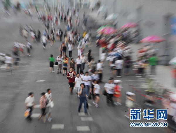 上海世博園累計(jì)參觀人數(shù)突破2600萬(wàn)