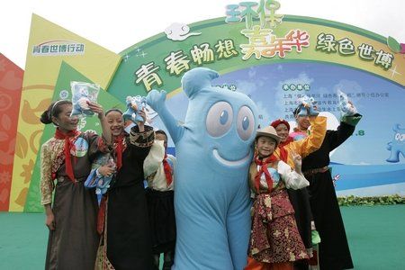 玉樹藏族女孩投身環(huán)保 被譽