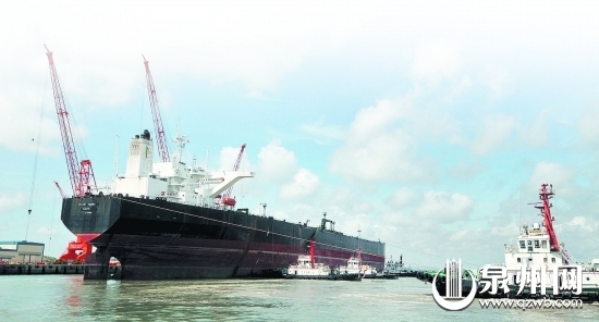 泉州船廠首次承接維修30萬噸超級(jí)油輪（組圖）