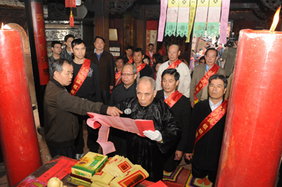 澎湖首次大規(guī)模組團(tuán)來(lái)翔安池王宮謁祖