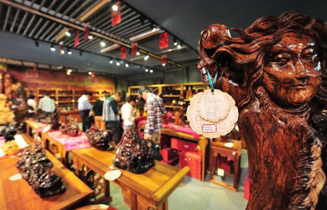 福建仙游：積極推進(jìn)紅木家具新國標(biāo)