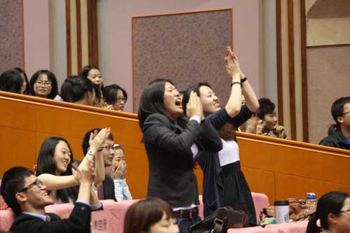 中國日報社“21世紀(jì) 可口可樂杯”英語演講比賽現(xiàn)場圖集
