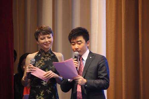 中國日報社“21世紀(jì) 可口可樂杯”英語演講比賽現(xiàn)場圖集
