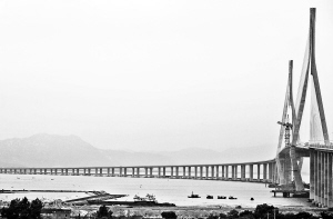 廈漳跨海大橋下月底通車(chē) 漳州開(kāi)發(fā)區(qū)至海滄城際快線隨即開(kāi)通