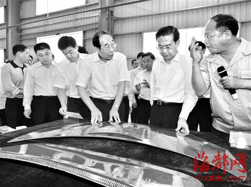 尤權(quán)：把資金用在民生工作關(guān)鍵處省委省政府工作檢查總結(jié)會(huì)在平潭召開