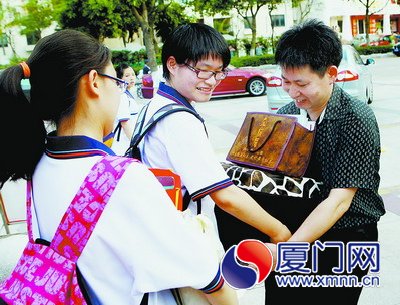 今年高考試題難不難？ 福建命題組詳解高考試卷