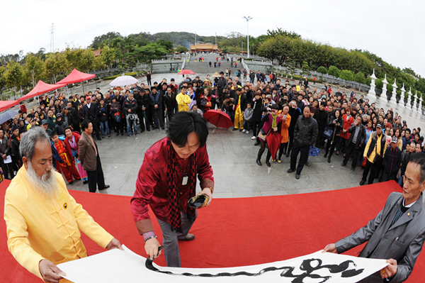 同安：千年古剎迎來(lái)最熱鬧的廟會(huì)