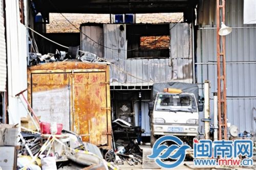 安溪一男子醉宿停車場半小時(shí) 離奇大火奪命