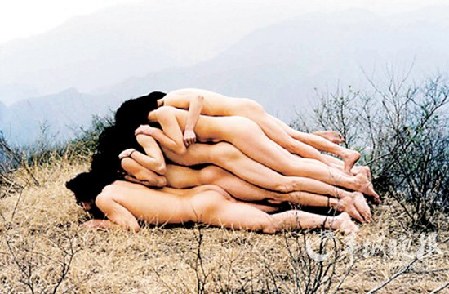 人體胚胎作品是惡心，還是藝術(shù)？