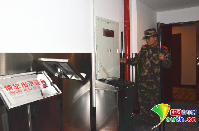 探訪“兩會”住地：武警安保全面啟動