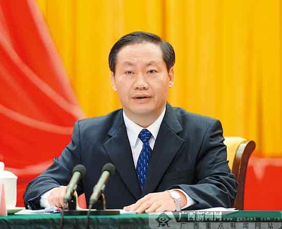 彭清華:打贏黨風(fēng)廉政建設(shè)和反腐敗斗爭(zhēng)攻堅(jiān)戰(zhàn)、持久戰(zhàn)