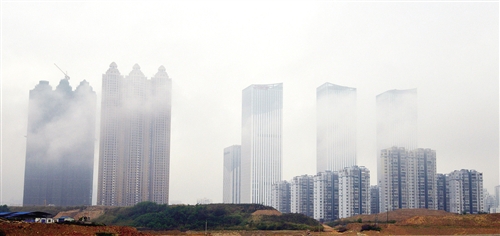 南寧持續(xù)陰雨氣溫仍然低溫 及時添衣保暖謹防感冒