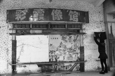 四川一校長(zhǎng)殺妻攜小24歲情婦潛逃 22年后東方落網(wǎng)